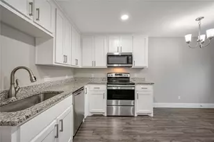 901 W Collins St, Denison, TX 75020 - Photo 7