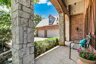 1219 Winding Brook Dr, Garland, TX 75044 - Photo 3