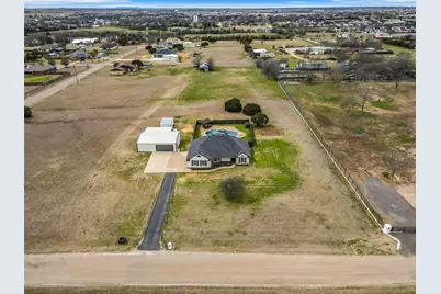 312 Corral Road, Godley, TX 76044 - Photo 5