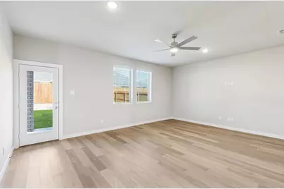 15028 Leighton Creek Court, Fort Worth, TX 76052 - Photo 15