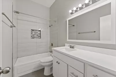 670 Honeysuckle Lane, Cedar Hill, TX 75104 - Photo 7