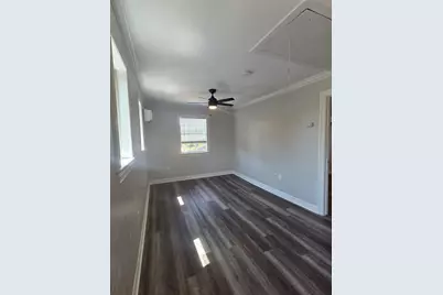 2740 Burlington, Dallas, TX 75211 - Photo 7