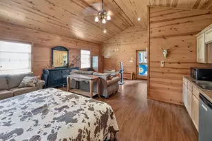 200 Equestrian Cir, Jefferson, TX 75657 - Photo 29