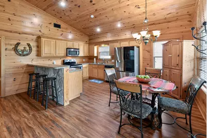 200 Equestrian Circle, Jefferson, TX 75657 - Photo 9