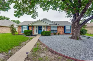 209 W Schreiber St, Garland, TX 75040 - Photo 1