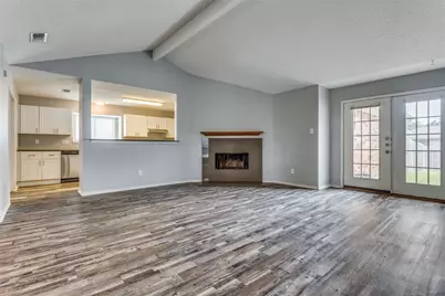 209 W Schreiber Street, Garland, TX 75040 - Photo 5