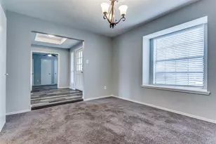 209 W Schreiber St, Garland, TX 75040 - Photo 11