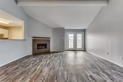 209 W Schreiber Street, Garland, TX 75040 - Photo 7