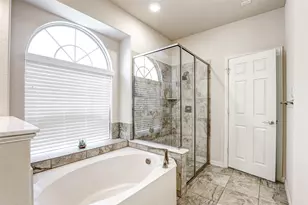 1612 Scarlet Crown Dr, Fort Worth, TX 76177 - Photo 21