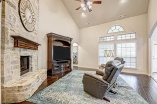 1612 Scarlet Crown Dr, Fort Worth, TX 76177 - Photo 11