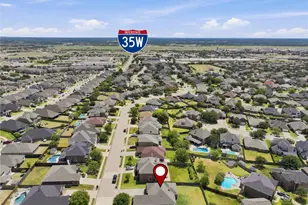 812 Peach Ln, Burleson, TX 76028 - Photo 39