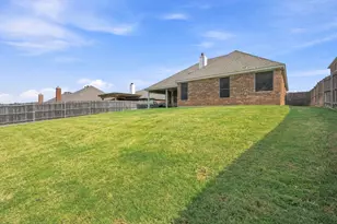 812 Peach Ln, Burleson, TX 76028 - Photo 31