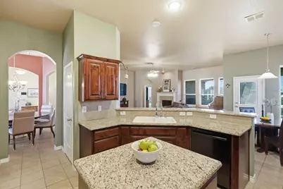812 Peach Lane, Burleson, TX 76028 - Photo 9