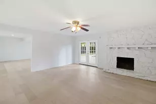 3651 Courtdale Dr, Farmers Branch, TX 75234 - Photo 13