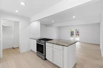 3651 Courtdale Drive, Farmers Branch, TX 75234 - Photo 7