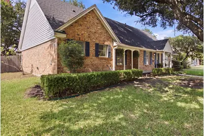 3651 Courtdale Drive, Farmers Branch, TX 75234 - Photo 3