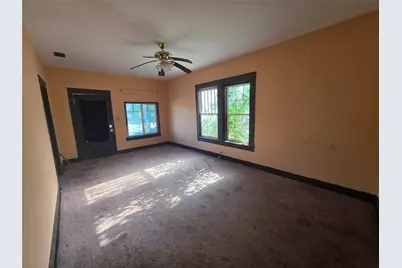 905 W Walker Street, Breckenridge, TX 76424 - Photo 3
