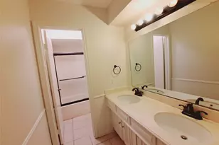 4106 Cedar Creek Dr, Garland, TX 75043 - Photo 13