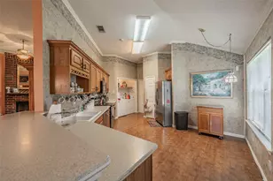 1108 Middlebury Ln, Euless, TX 76040 - Photo 11