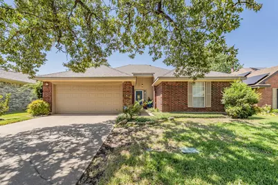 1108 Middlebury Lane, Euless, TX 76040 - Photo 1