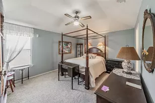 1108 Middlebury Ln, Euless, TX 76040 - Photo 15