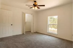 115 Lacewell St, Jacksboro, TX 76458 - Photo 9