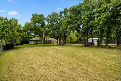 1400 E Lake Drive, Weatherford, TX 76087 - Photo 19
