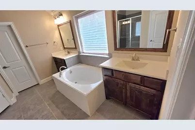 2294 Wind Meadow Lane, Lewisville, TX 75056 - Photo 17