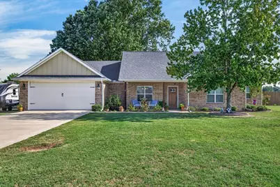 424 E Pennsylvania Avenue, Van, TX 75790 - Photo 1