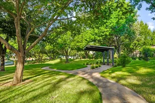 610 Seeport Dr, Allen, TX 75013 - Photo 13