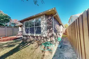 6904 Dream Dust Dr, North Richland Hills, TX 76180 - Photo 29