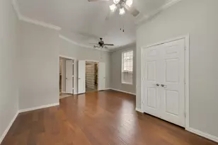 4000 Hearthlight Ct, Plano, TX 75024 - Photo 13