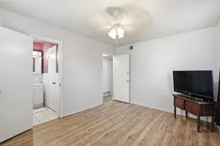 816 SW Sundown Trail, Burleson, TX 76028 - Photo 25