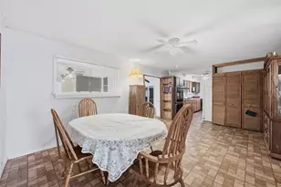 816 SW Sundown Trail, Burleson, TX 76028 - Photo 7