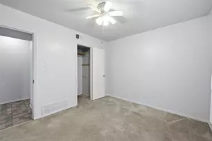 816 SW Sundown Trail, Burleson, TX 76028 - Photo 19