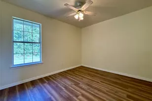 2001 Solomon Dr, Commerce, TX 75428 - Photo 13