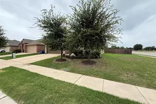 1113 Meadow Side Dr, Princeton, TX 75407 - Photo 5