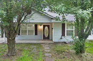 1002 Pine St, Bonham, TX 75418 - Photo 3