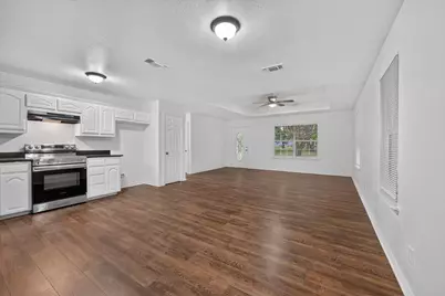 1002 Pine Street, Bonham, TX 75418 - Photo 7