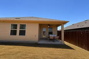 709 Glover Dr, Aubrey, TX 76227 - Photo 23