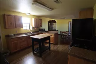 225 Co Rd 472, Ranger, TX 76470 - Photo 11