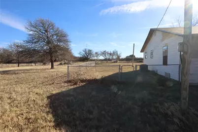 225 County Road 472, Ranger, TX 76470 - Photo 5