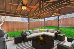 1404 Ross Dr, Lewisville, TX 75067 - Photo 17