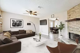 1404 Ross Dr, Lewisville, TX 75067 - Photo 3