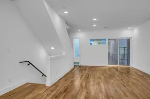 426 W 9th St, Dallas, TX 75208 - Photo 7