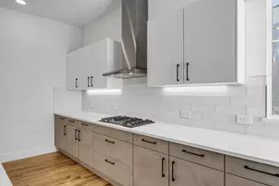 426 W 9th St, Dallas, TX 75208 - Photo 13