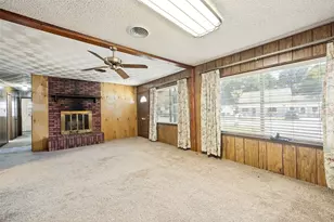 5213 Bonnie Wayne St, Haltom City, TX 76117 - Photo 3
