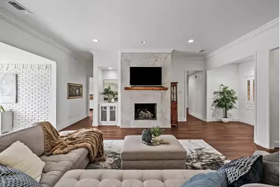 9021 Silverdollar Trail, Irving, TX 75063 - Photo 7