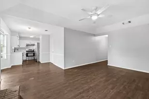 5907 Cedar Ridge Dr, Arlington, TX 76017 - Photo 7
