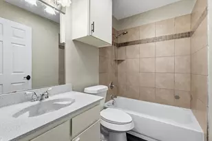 5907 Cedar Ridge Dr, Arlington, TX 76017 - Photo 19